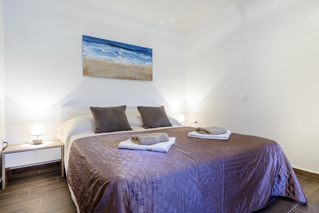 Apartment Mistral - Cosy Apartment With Sea View Molunat Exterior photo